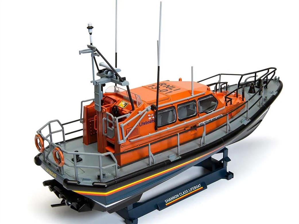 Airfix A55015 RNLI Shannon Class ALB lifeboat kit