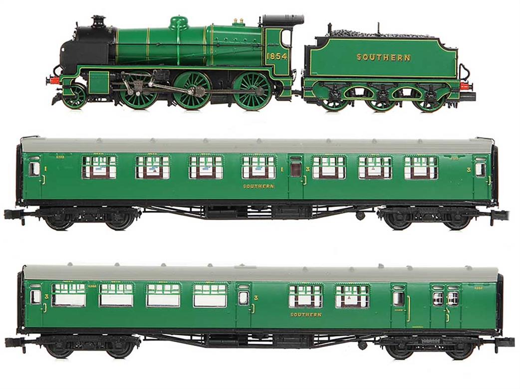 Bachmann Graham Farish N gauge 370-165 Thanat Flyer train set