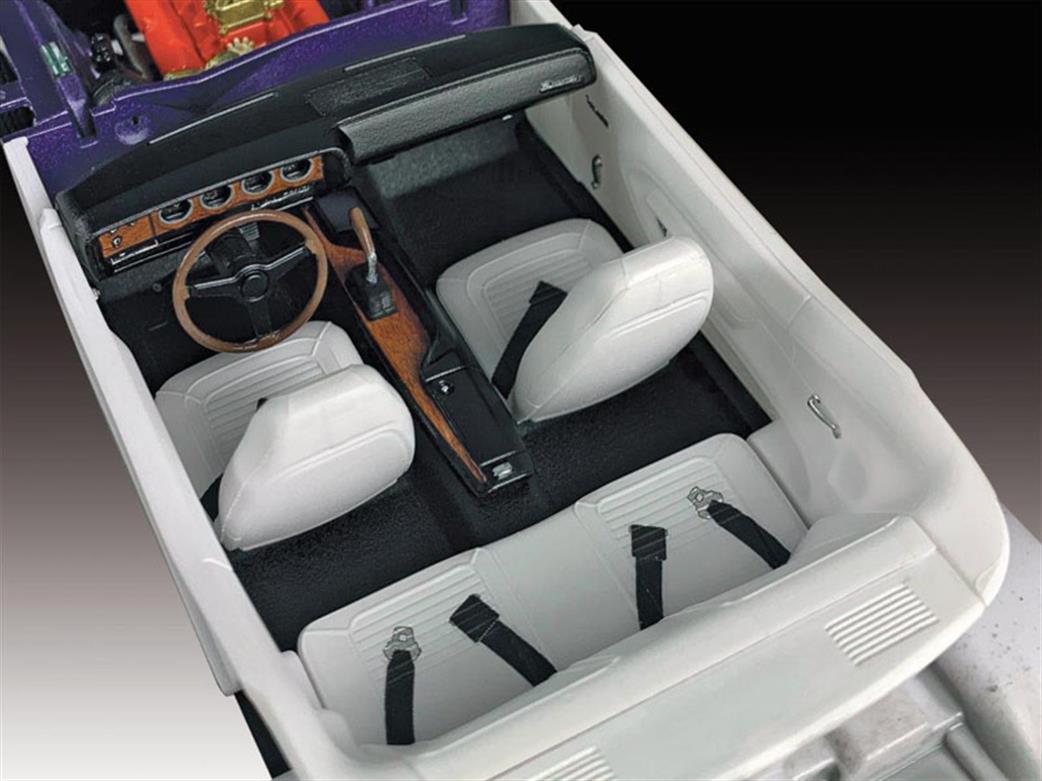 Revell 67664 Interior