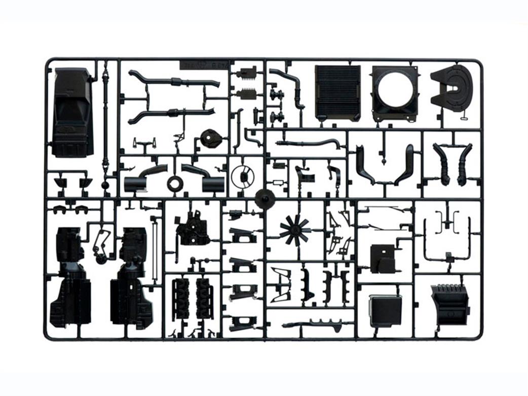 Italeri 3947 Sprue 6