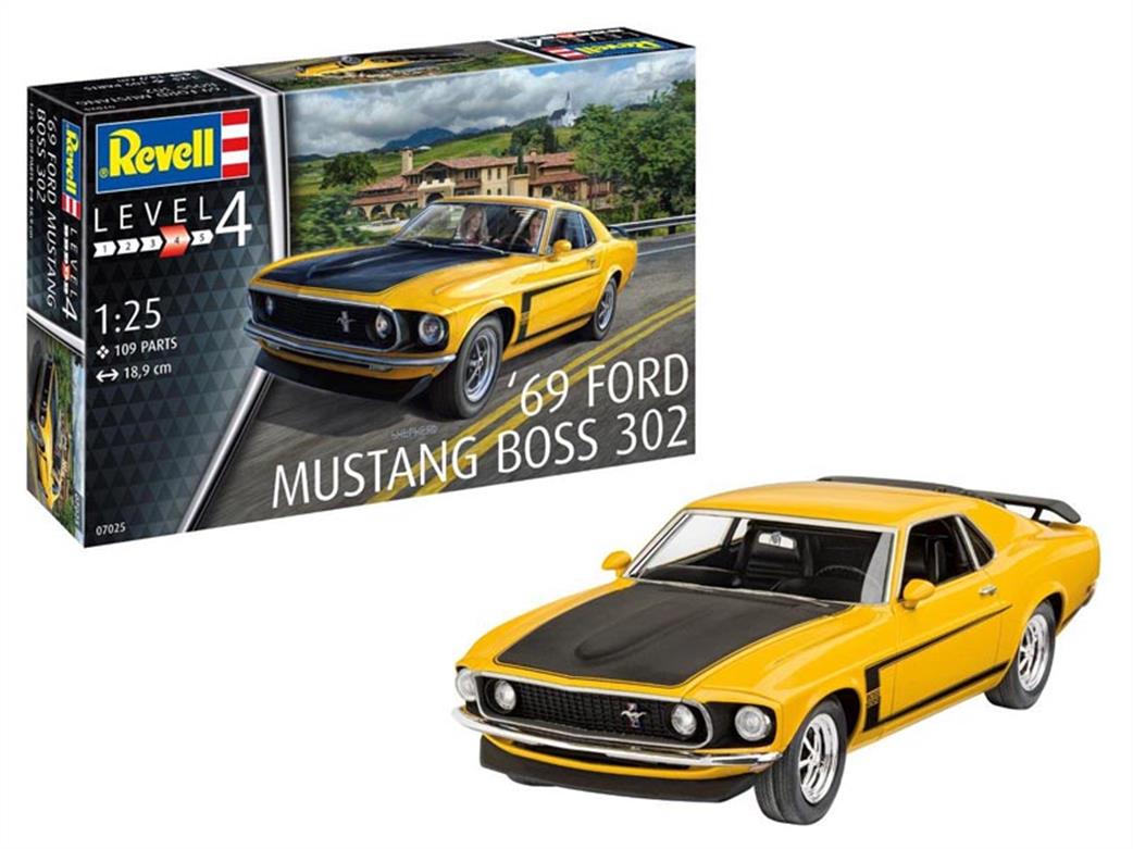 Revell 07025 Model & Box