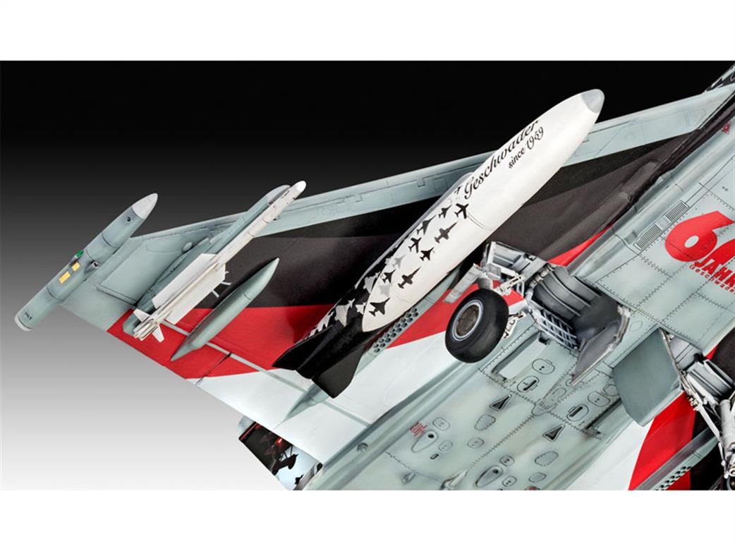 Revell 03848 Wing Details