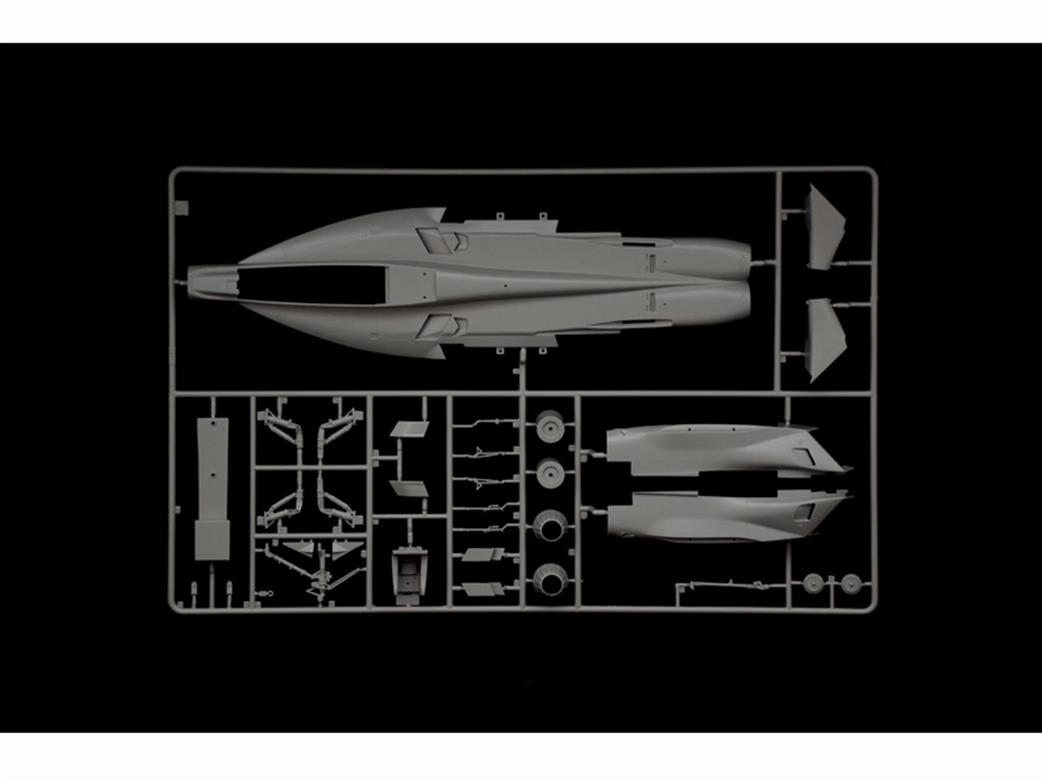 Italeri 2791 Sprue 1