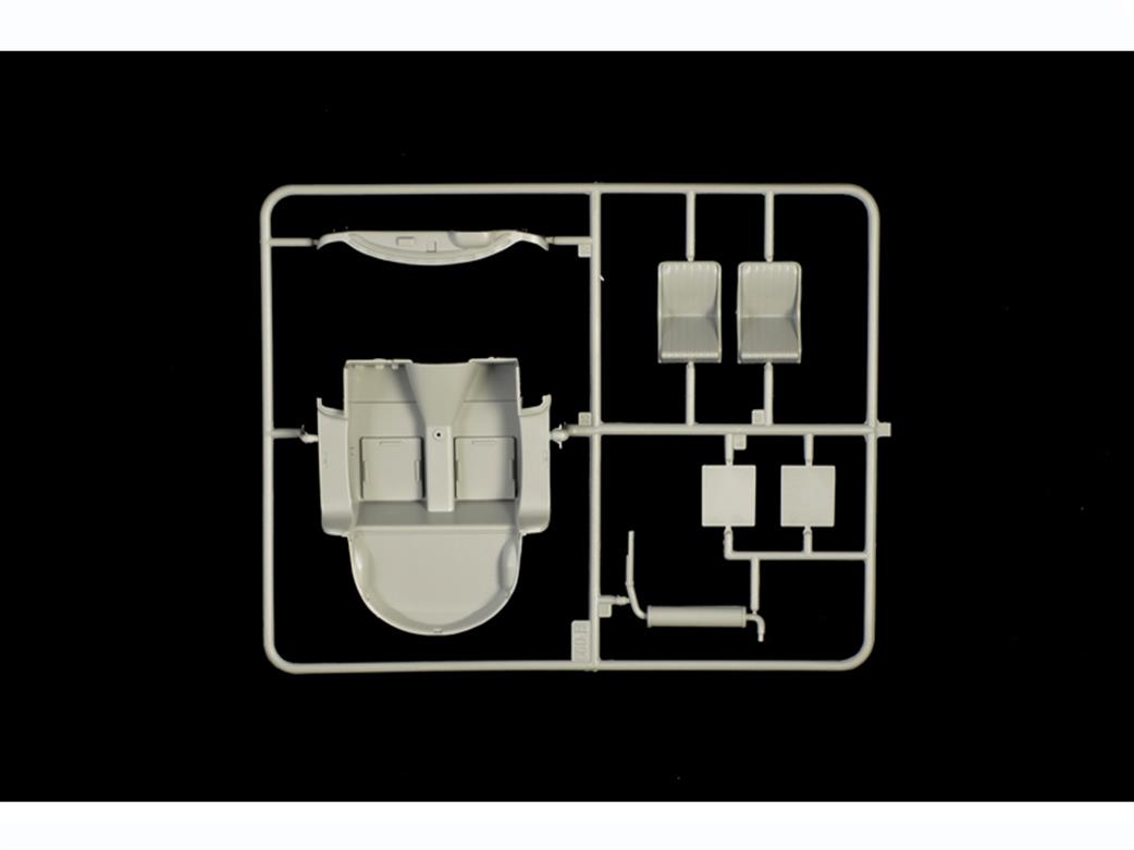 Italeri 3645 Interior Sprue