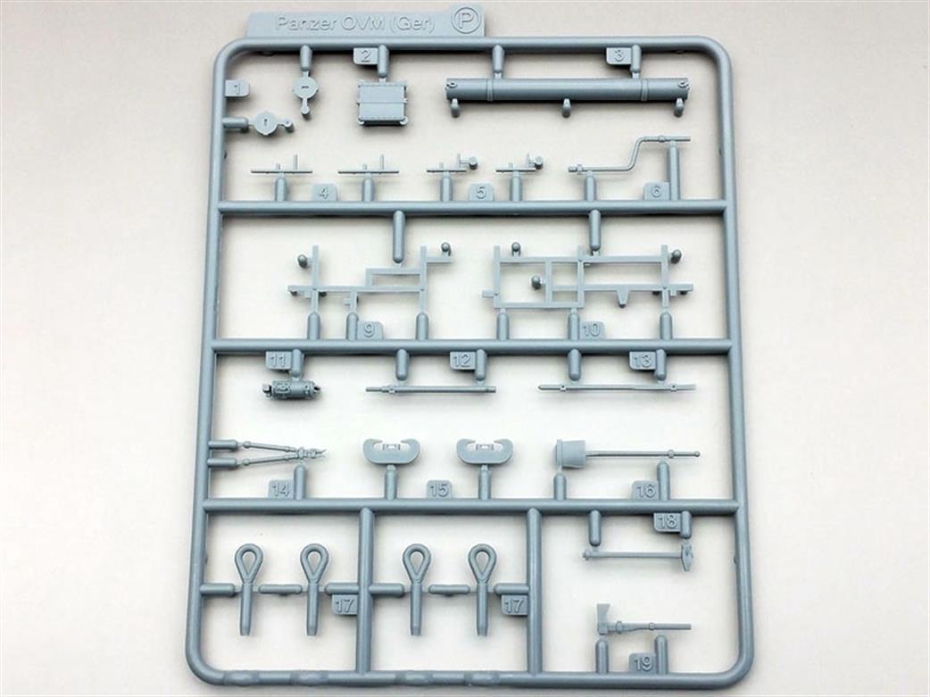 Amusing Hobby 35A018 Sprue P