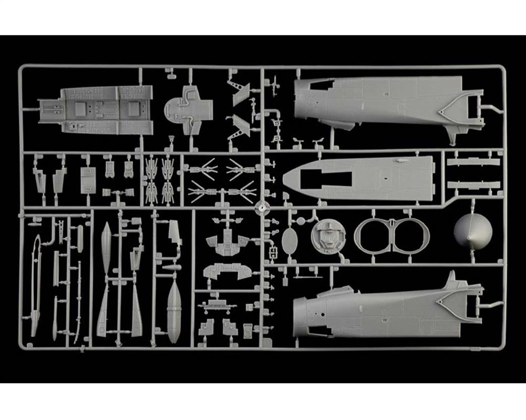 Italeri 2513 Cockpit Parts