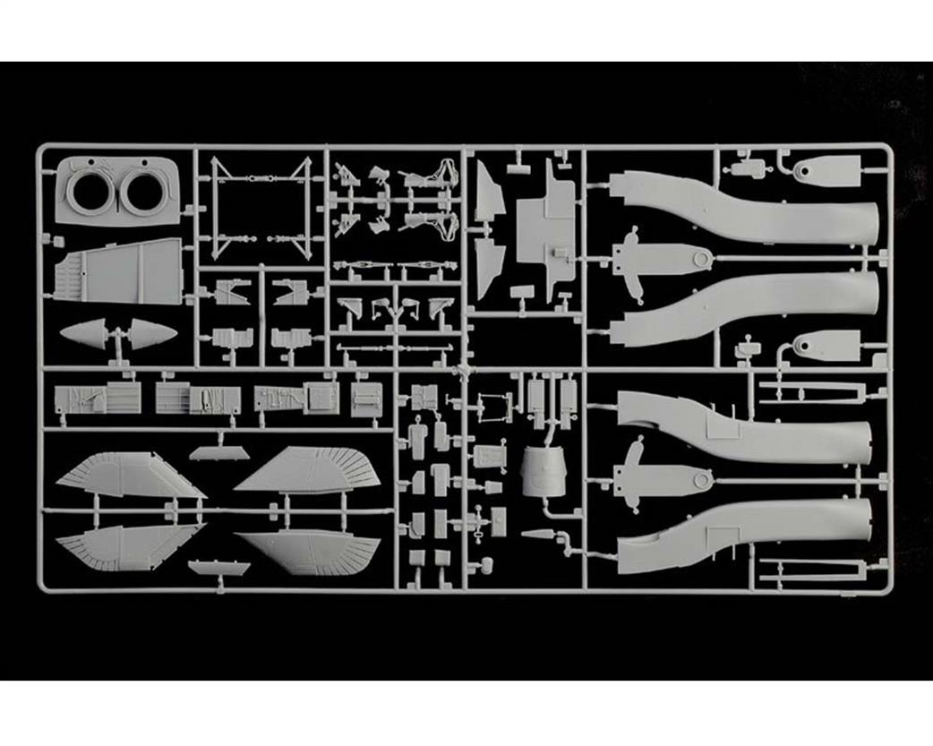 Italeri 2513 Intake