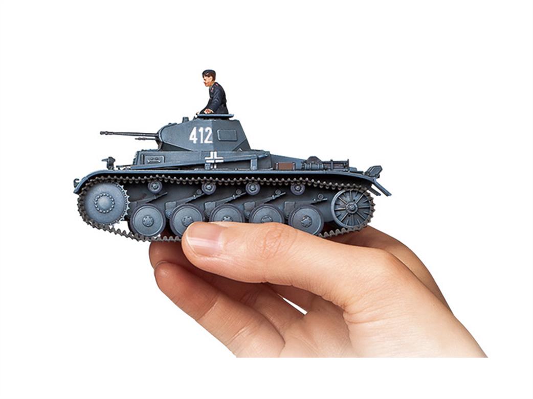 Tamiya 32570 Side & Hand