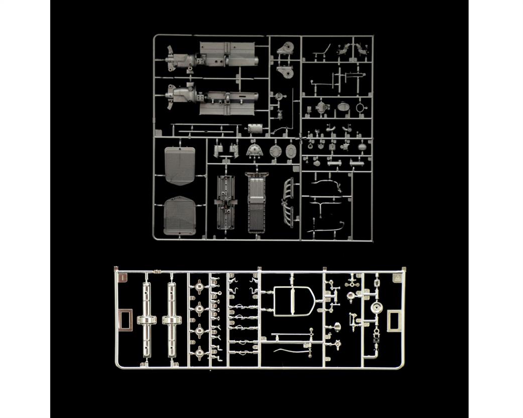 Italeri 4706 Engine Parts