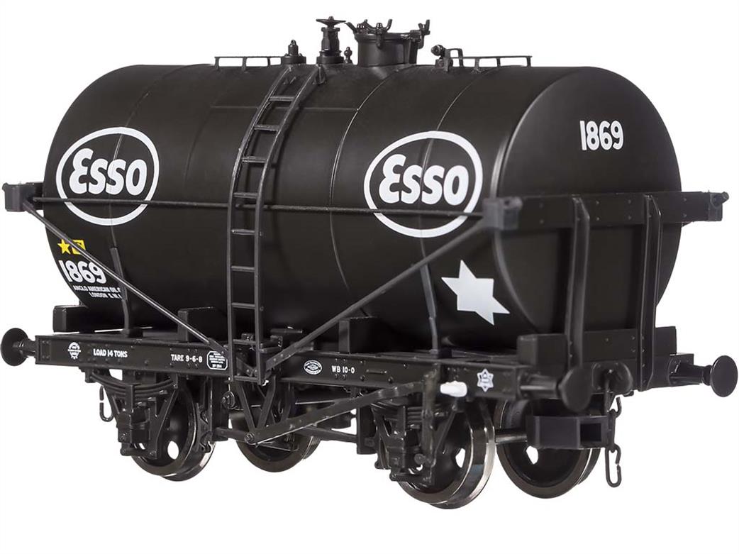 Dapol OO air ministry oil tank wagon ESSO 1869