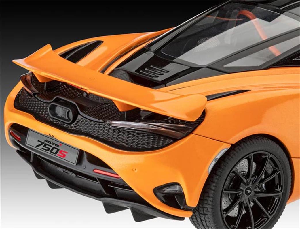 Revell 07734 McLaren 750S 