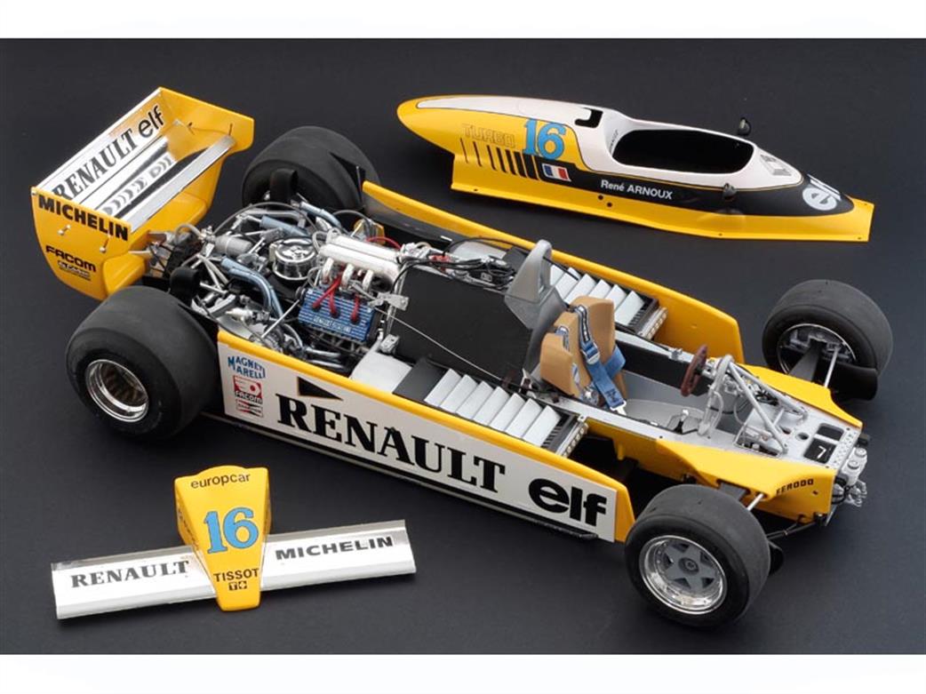 Italeri 4707 Body Panels Off