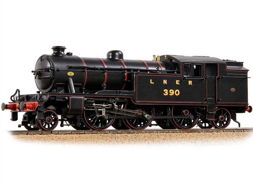 Bachmann OO gauge 31-617 LNER 390 Gresley class V3 2-6-2T lined black