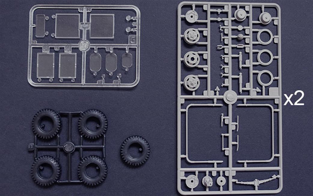 Roden 811 Sprue 2