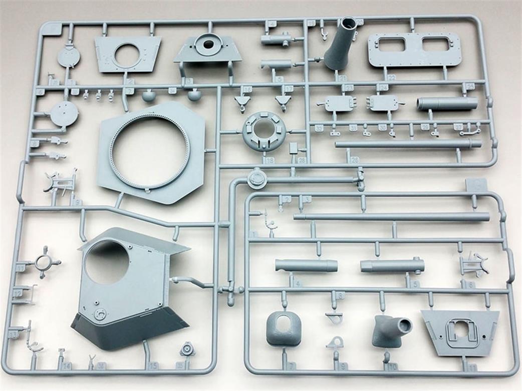 Amusing Hobby 35A018 Sprue F