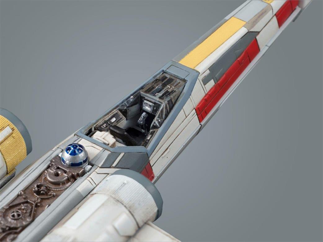 Bandai 01200 Cockpit