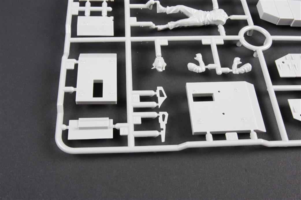 Sprue 12