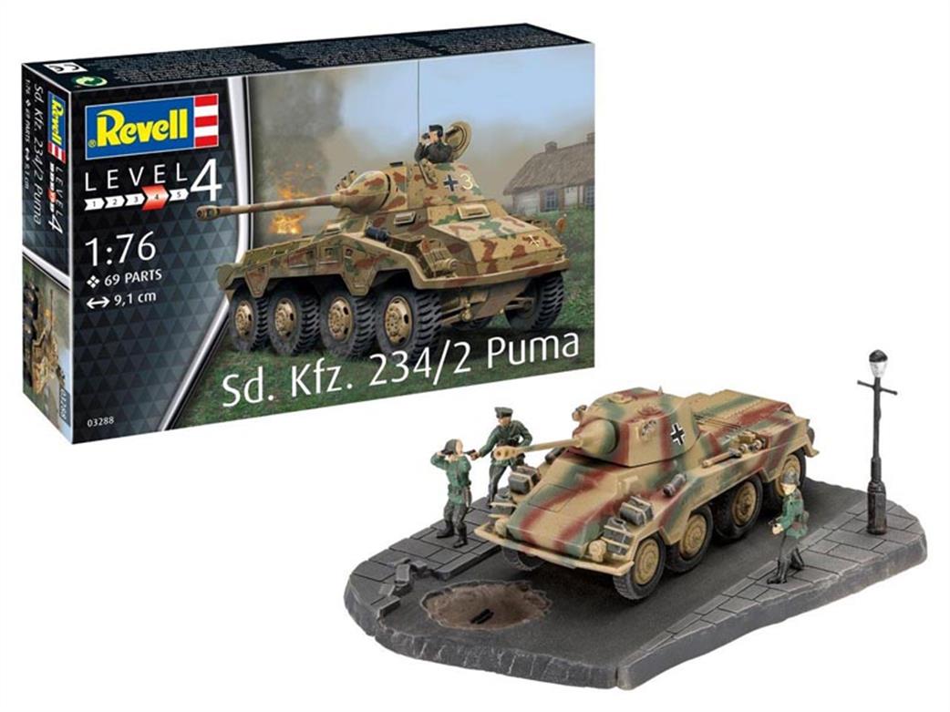 Revell 03288 Model & Box