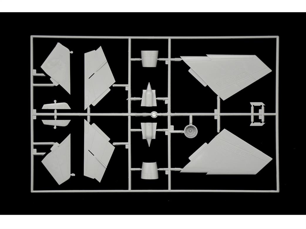 Italeri 2790 Sprue 4