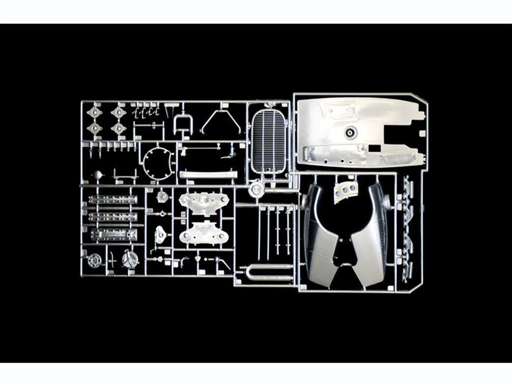 Italeri 4702 Sprue 6