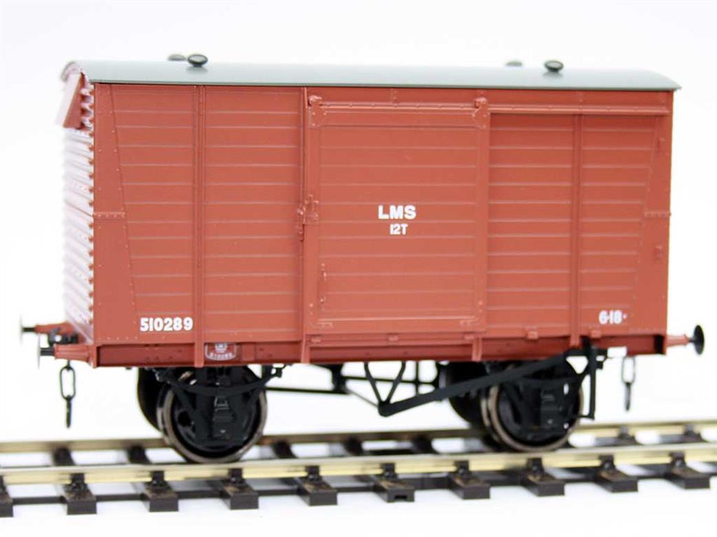 Dapol O gauge LMS ventilated box van