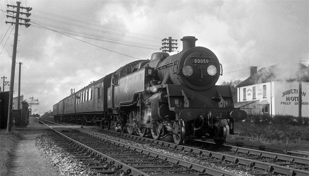 80059 departs from Halwill Junction on a Padstow train