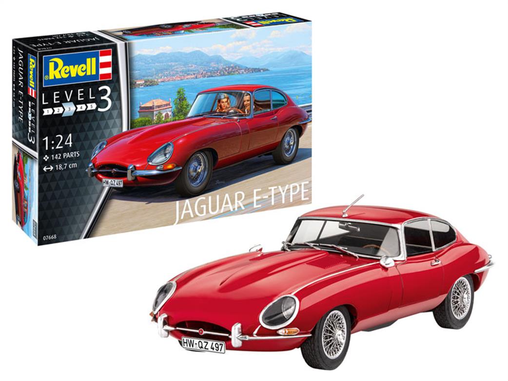 Revell 07668 Model & Box