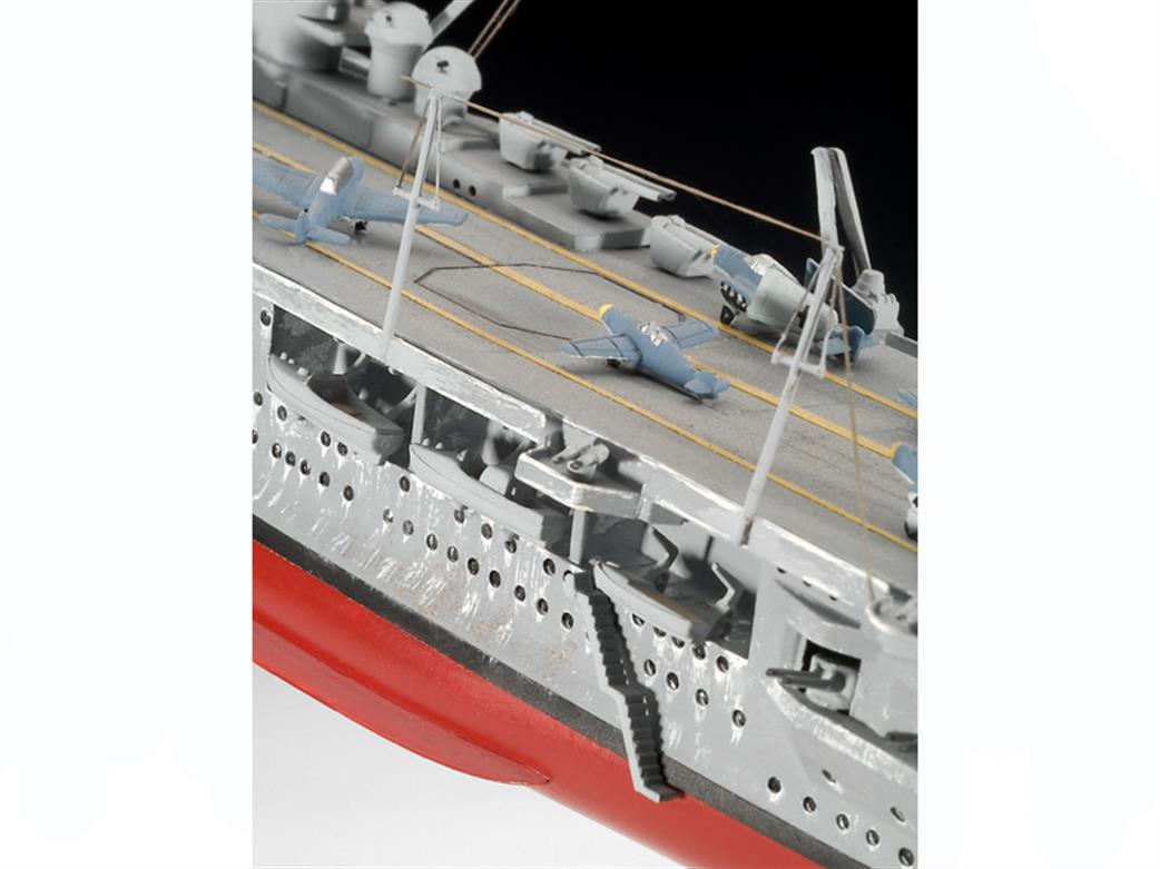 Revell 05164 Aircraft and Hull