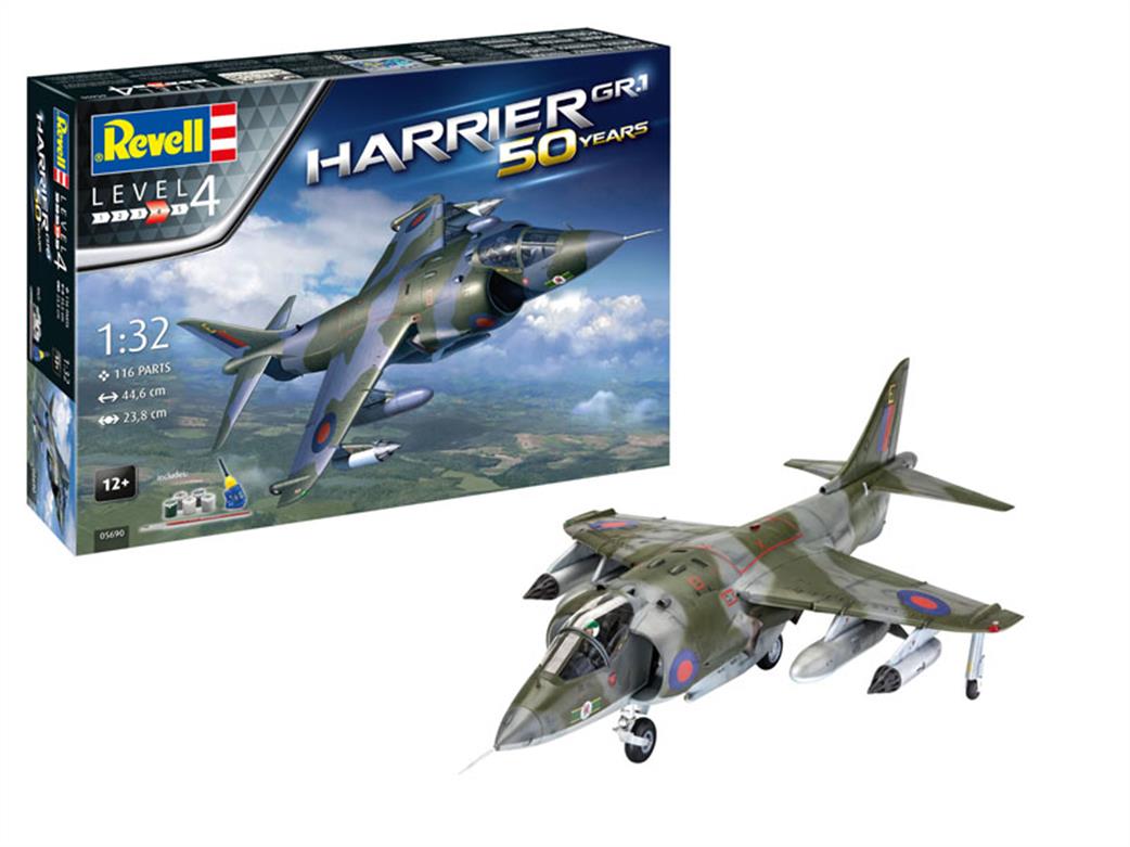 Revell 05690 Model & Box