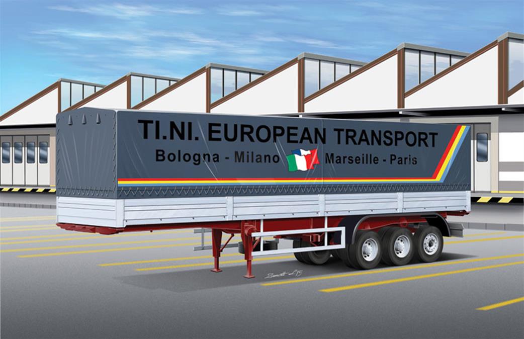 Italeri 1/24 3908 Classic Canvas Trailer Kit