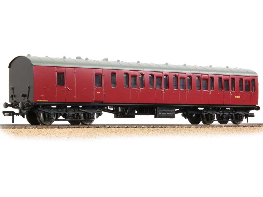 Bachmann OO 34-631A BR Mk.1 57ft Suburban BS Second Class Brake Coach  Crimson