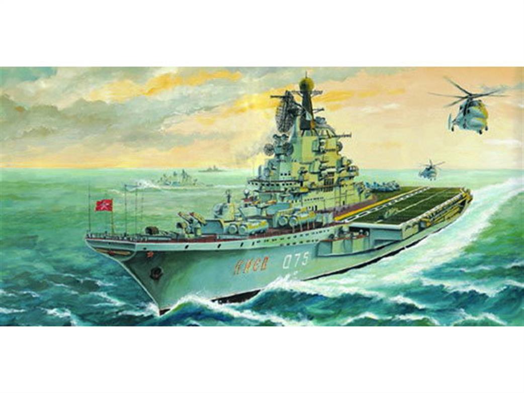 Trumpeter 1/700 05704 USSR Aircraft Carrier Kiev Modern