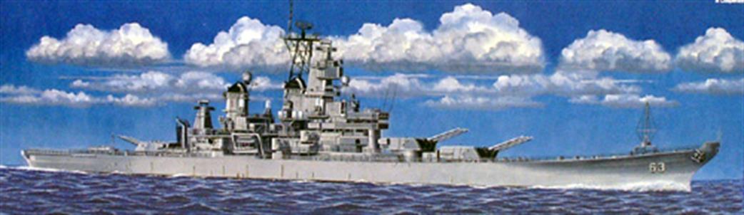 Trumpeter 1/700 05705 US Battleship BB-63 Missouri 1991 Modern