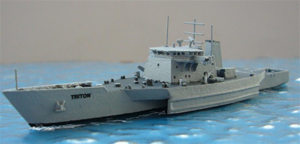 Albatros 1/1250 Alk320 RV Triton waterline die-cast model ship.