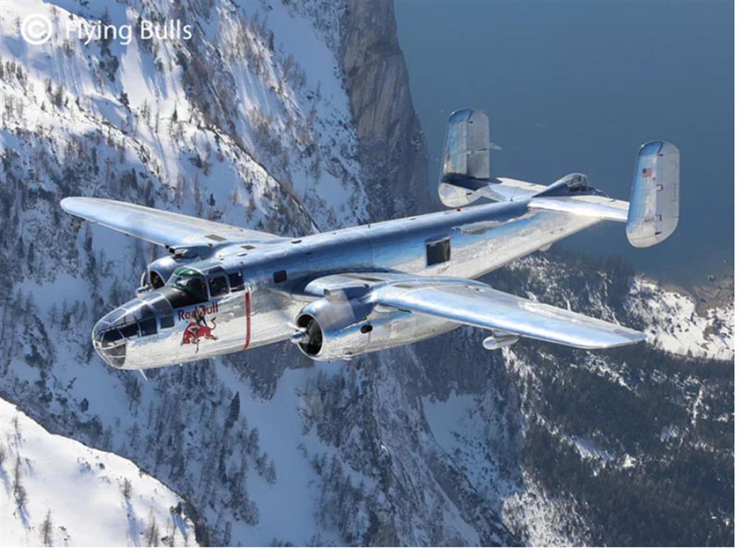 Revell 1/48 05643 The Flying Bulls B-25J Mitchell Gift Set