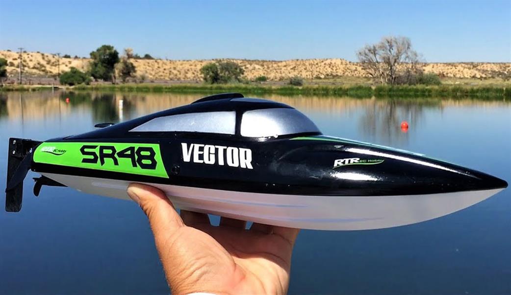 Volantex RC  V797-3B Vector SR48 Brushed  Boat RTR Black & Green