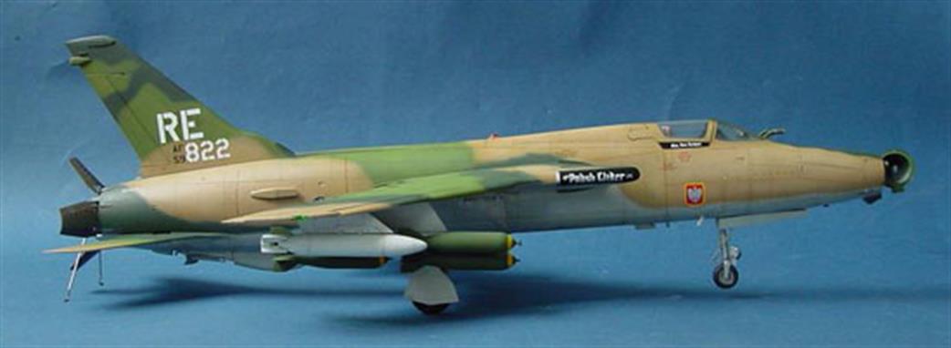 Trumpeter 1/32 02201 USAF F105D Thunderchief