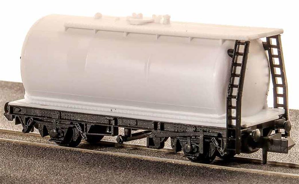 Peco N KNR-50 Wagon Kit Tank 15ft