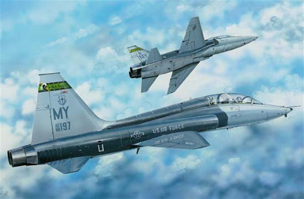 Trumpeter 1/48 02876 US T-38C Talon 2 Fighter Kit