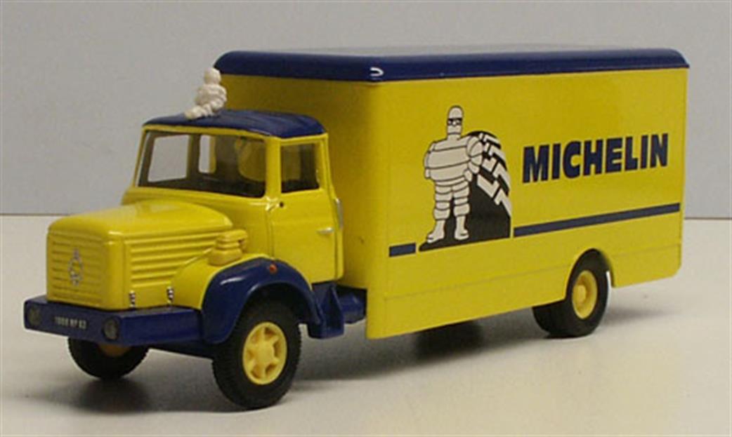 Corgi 1/50 EX70202 Berliet GLR Box Van Michelin