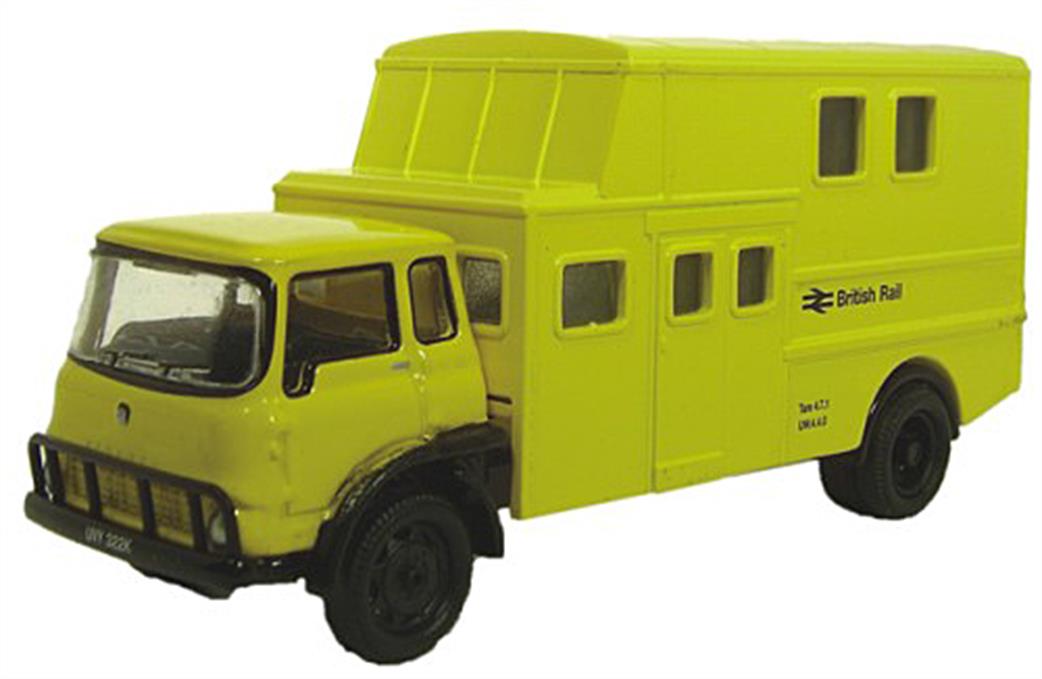 Oxford Diecast 1/76 76TK003 Bedford TK British Rail Yellow Crew Bus Model First Edition with BR Black Arrows