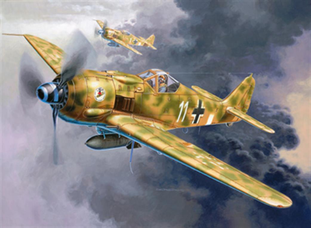 Revell 1/72 04171 Focke Wulf FW 190 F8 WW2 Fighter Kit