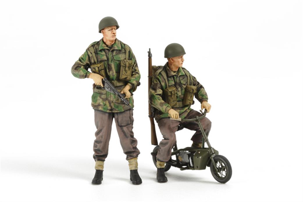 Tamiya 1/35 35337 British Paratroopers with Small Motorcycle