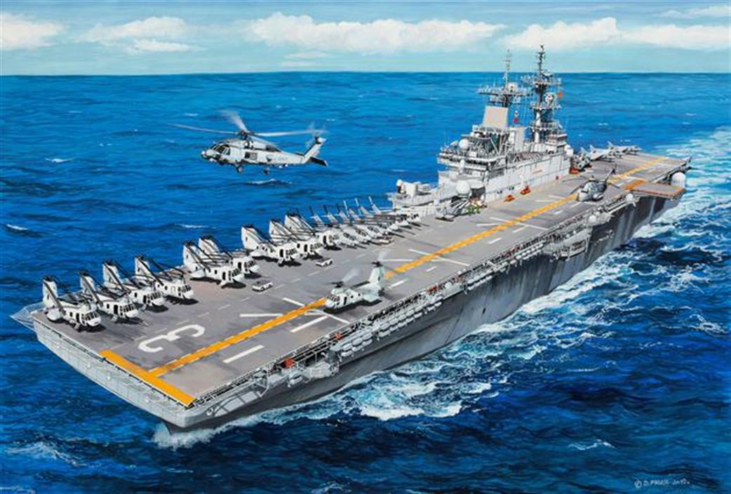 Revell 1/700 05110 USS Kearsarge LHD-3 Ship Kit