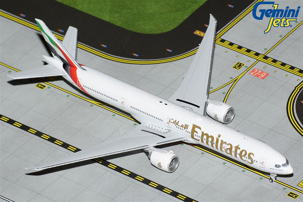 Gemini Jets 1/400 GJUAE2219 Emirates Boeing B777-300ER 6-ENV Plane Model