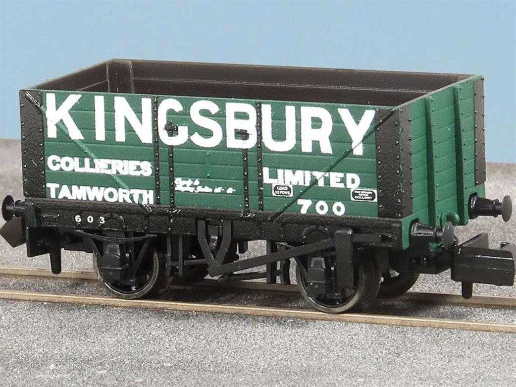 Peco N NR-7016P Kingsbury Collieries Ltd Tamworth 7 Plank Open Coal Number 700