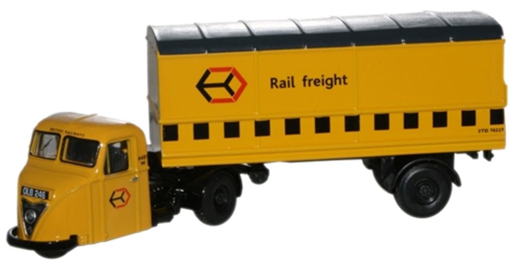 Oxford Diecast 1/76 76RAB009 Scammell Scarab Van Trailer Railfreight