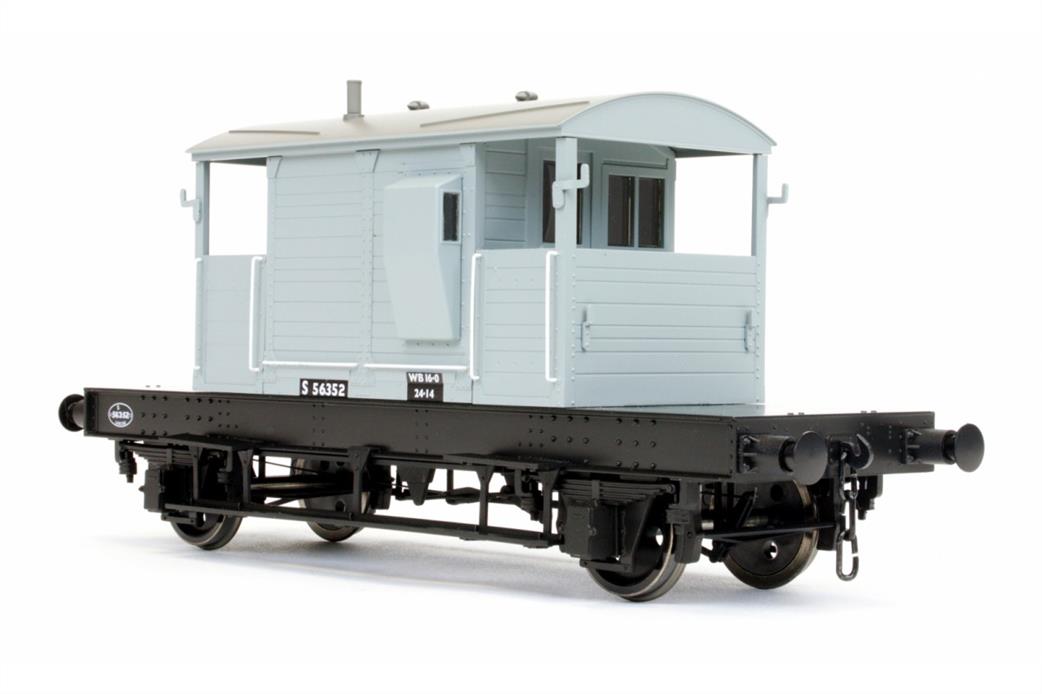 Dapol O Gauge 7F-100-102 BR ex-SR 25-Ton Pill Box Brake Van 2+2 Planked Sides BR Grey