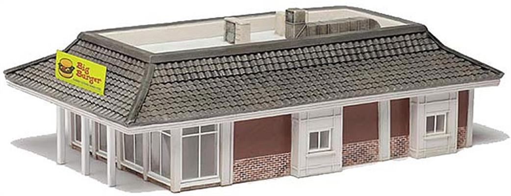 Bachmann OO 44-102 Scenecraft Drive-through Restaurant