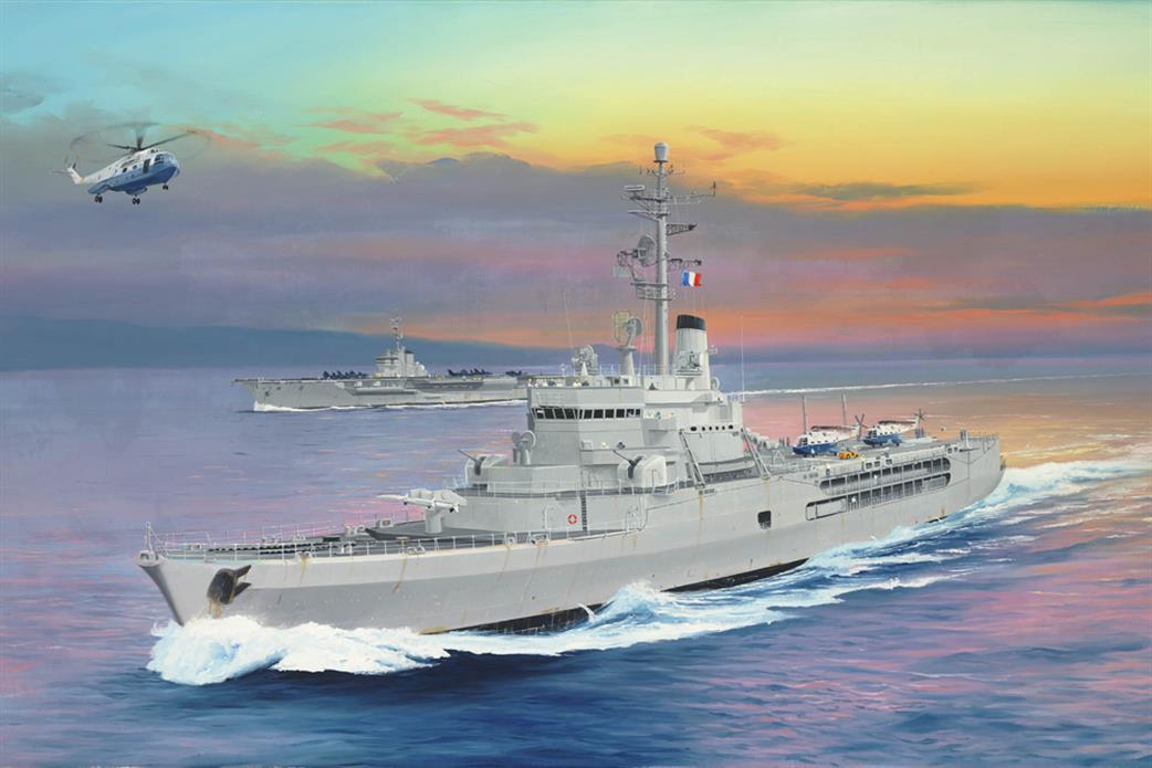 Trumpeter 1/350 05636 French Navy Helicopter Cruiser Jeanne d’Arc 1964 Kit